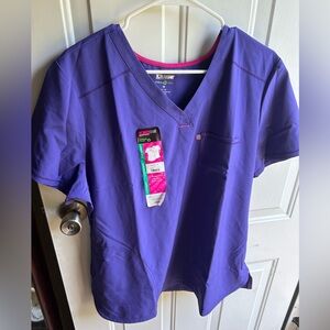 XL Scrubstar purple top.